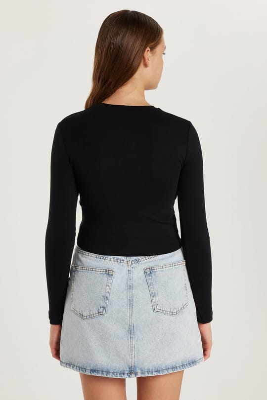Kadın Slim Fit Dar Kesim Bisiklet Yaka Siyah Bluz