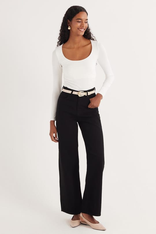 Kadın Slim Fit Dar Kesim Uzun Kollu U Yaka Ekru Bluz
