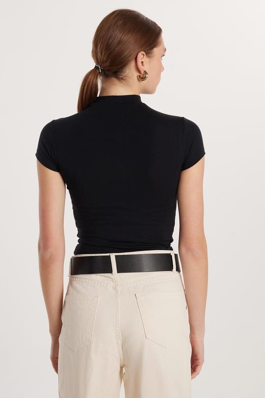 Kadın Modal Kumaş Slim Fit Dar Kesim Dik Yaka Siyah Bluz