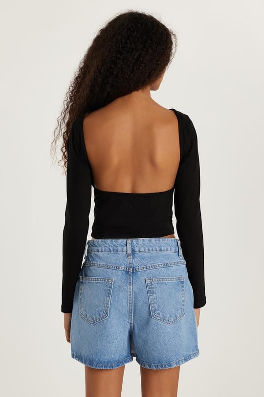 Kadın Slim Fit Dar Kesim Sırt Detaylı Siyah Bluz