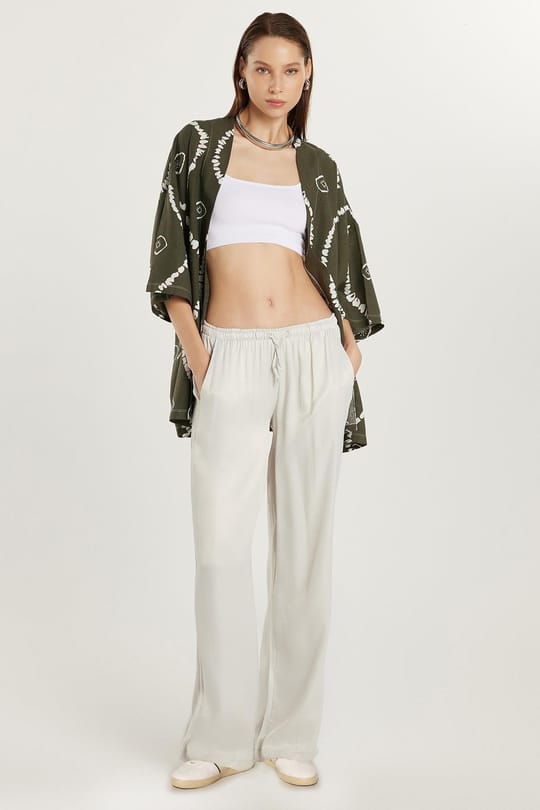 Kadın Regular Fit Beli Lastikli Bağlamalı Saten Palazzo Geniş Paça Gri Pantolon