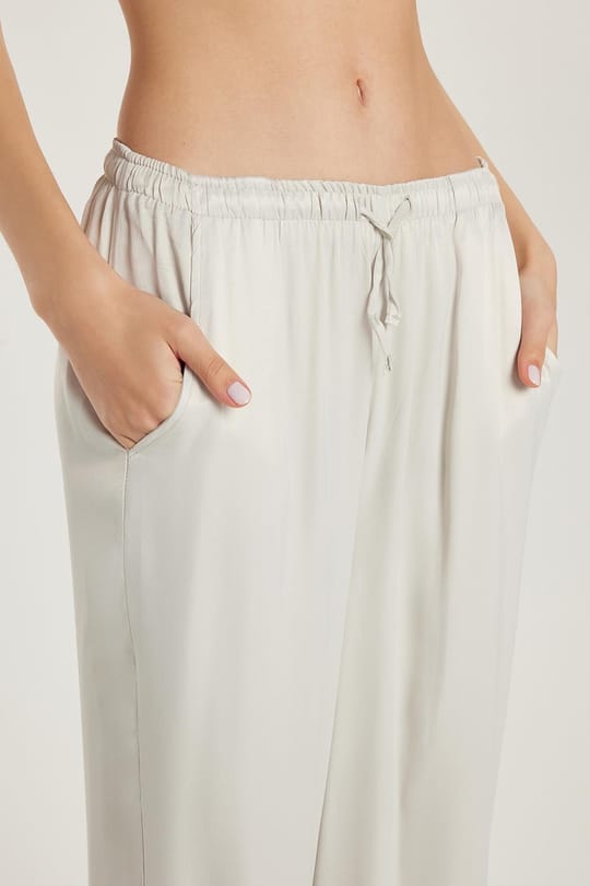 Kadın Regular Fit Beli Lastikli Bağlamalı Saten Palazzo Geniş Paça Gri Pantolon