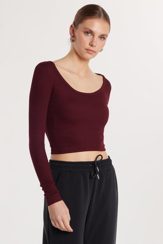 Kadın Modal Kumaş Slim Fit Dar Kesim Uzun Kollu Geniş Yaka Bordo Bluz