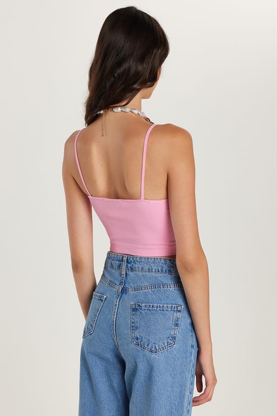 Kadın Slim Fit Dar Kesim İnce Askılı U Yaka Pembe Crop Atlet