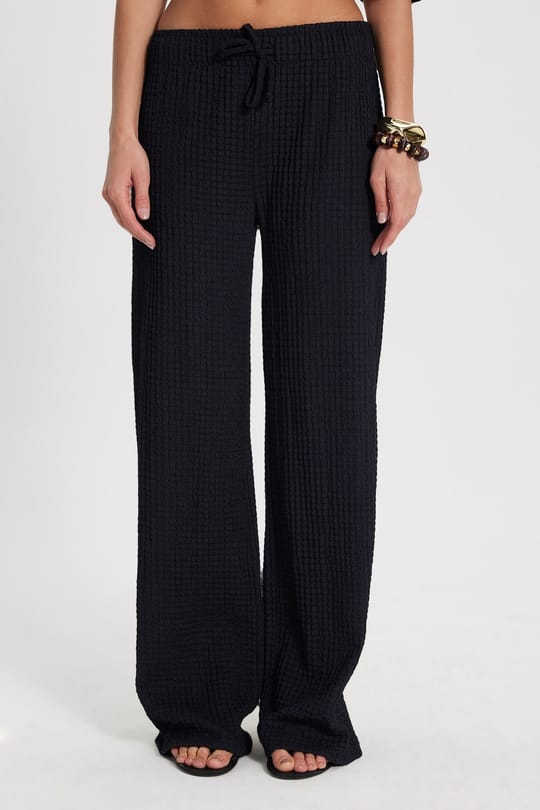 Kadın Slim Fit Dar Kesim Beli Lastikli Büzgülü İspanyol Paça Siyah Pantolon