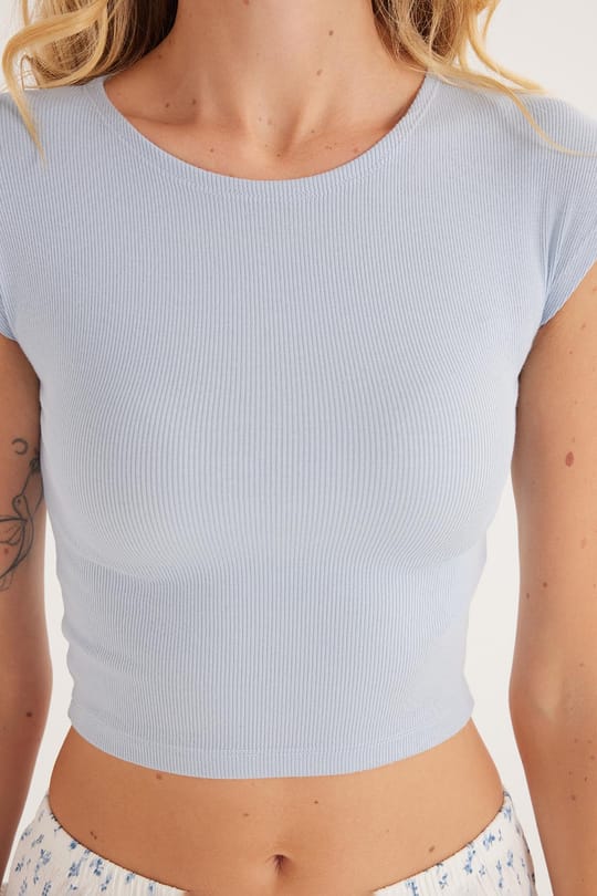 Kadın Modal Kumaş Slim Fit Dar Kesim Kısa Kollu Bisiklet Yaka Mavi Bluz