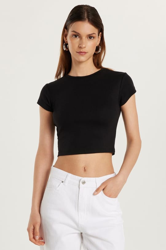 Kadın Modal Kumaş Slim Fit Dar Kesim Kısa Kollu Bisiklet Yaka Siyah Tişört