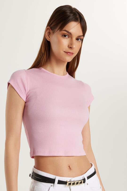 Kadın Slim Fit Dar Kesim Kısa Kollu Bisiklet Yaka Pembe Tişört