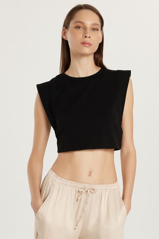 Kadın Slim Fit Dar Kesim Sıfır Kollu Bisiklet Yaka Siyah Bluz