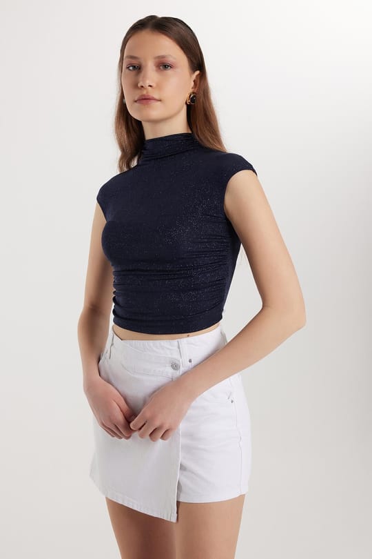 Kadın Slim Fit Dar Kesim Lastikli Kısa Kol Lacivert Bisiklet Yaka Bluz