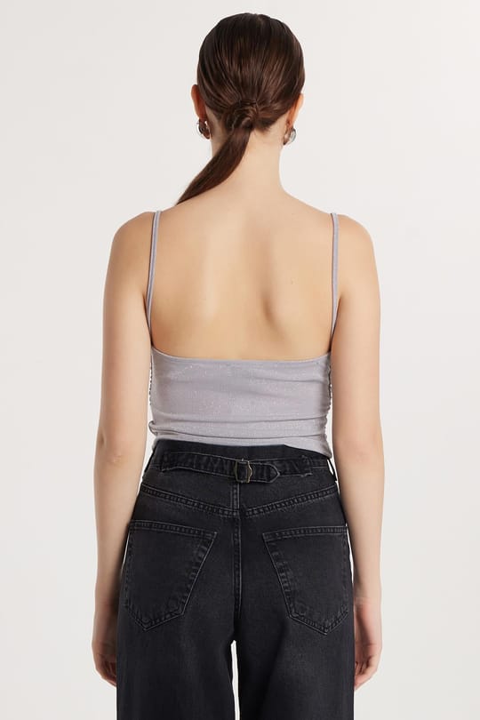 Kadın Slim Fit Dar Kesim İnce Askılı Gri Bluz
