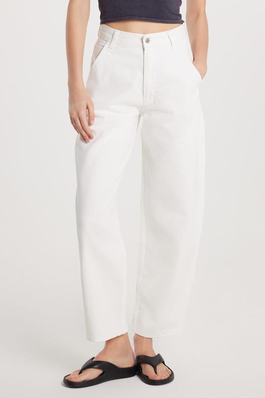 Kadın Regular Fit Boru Paça Jean Beyaz Pantolon