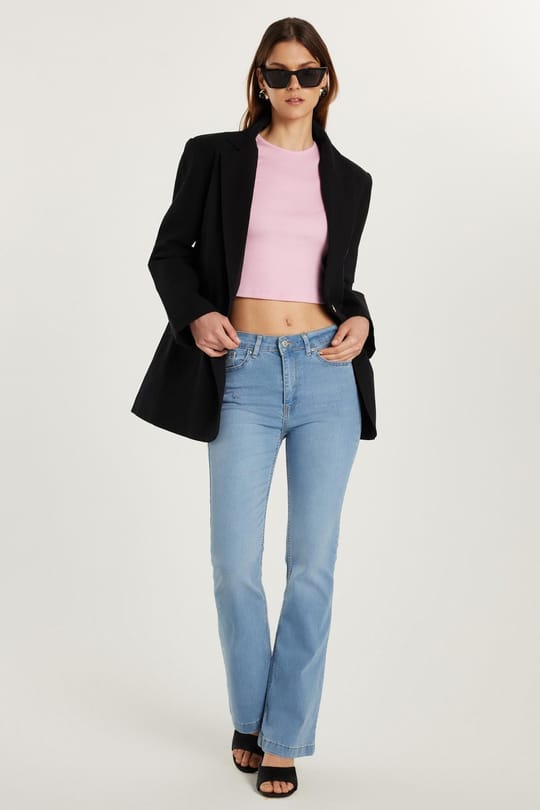 Kadın Regular Fit Likralı İspanyol Paça Mavi Jean Kot Pantolon