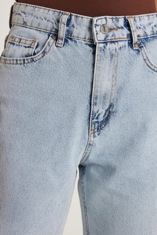 Kadın Regular Fit Cepli Geniş Paça Açık Mavi Jean Kot Pantolon