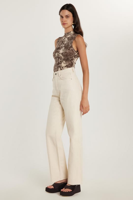 Kadın Regular Fit Cepli Geniş Paça Bej Jean Kot Pantolon