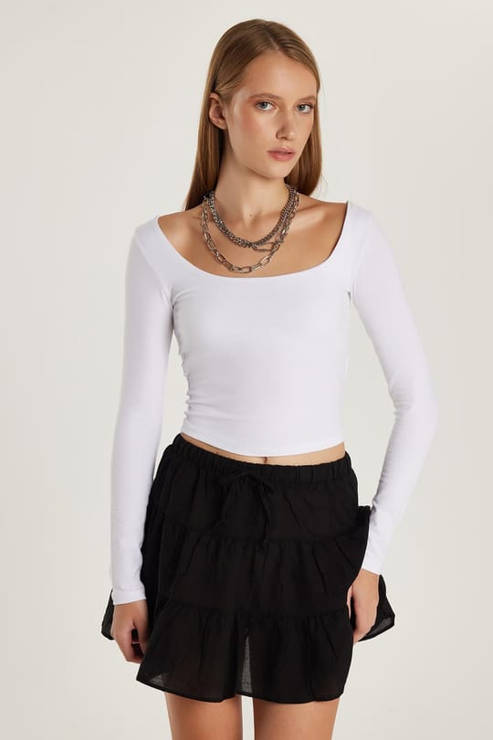 Kadın Slim Fit Dar Kesim Pamuklu Kayık Yaka Beyaz Bluz