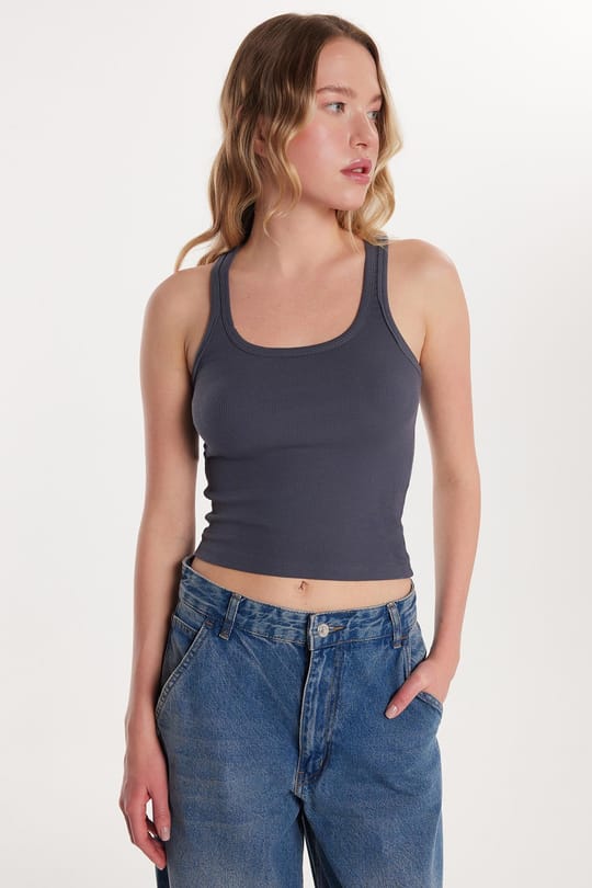 Kadın Slim Fit Dar Kesim İnce Askılı U Yaka Antrasit Body Atlet