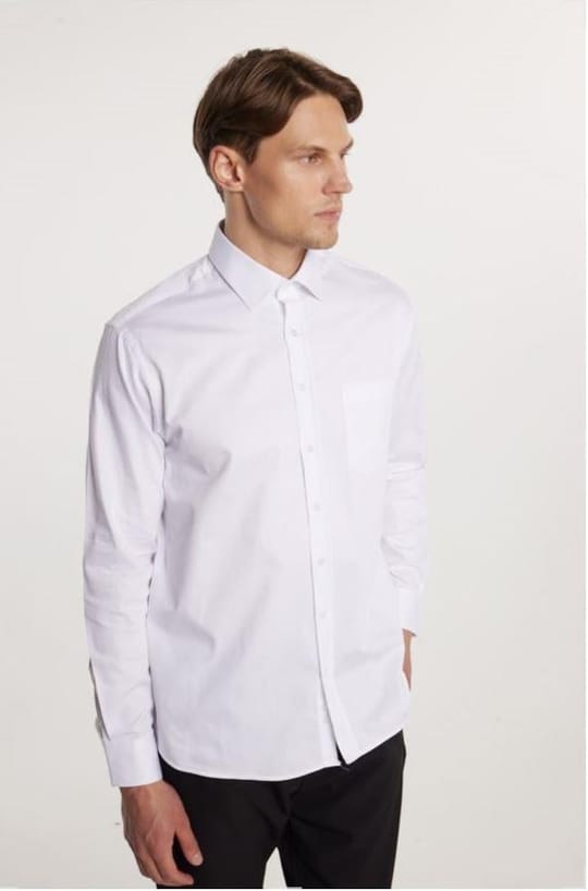 Erkek Regular Fit Klasik Kesim %100 Pamuk Saten Tek Cepli Beyaz Gömlek