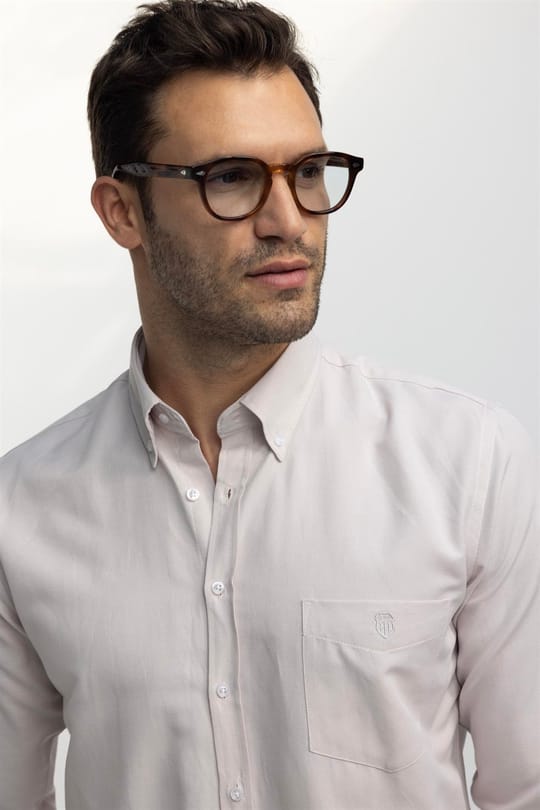 Klasik Fit Uzun Kol Oxford Doku Yaka Düğmeli Cepli Nakışlı Erkek Gömlek