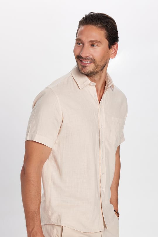Erkek Regular Fit Klasik Kesim %100 Pamuk Keten Doku Cepli Bej Gömlek