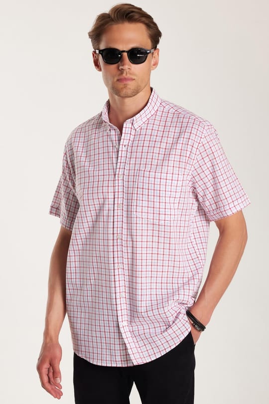 Erkek Regular Fit Klasik Kesim Oversize %100 Pamuk Keten Doku Kareli Düğmeli Yaka Beyaz Gömlek