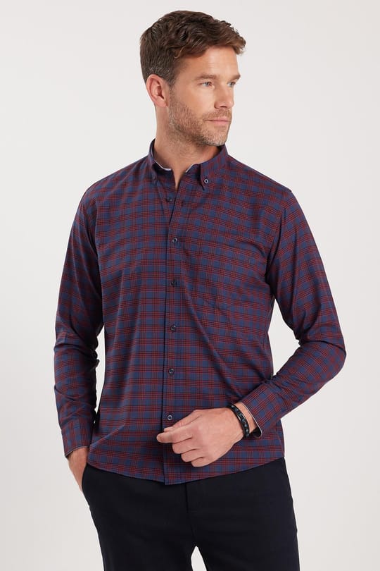 Erkek Regular Fit Klasik Kesim Düğmeli Yaka Küçük Kareli Pamuklu Gömlek