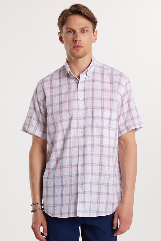 Erkek Regular Fit Klasik Kesim Oversize %100 Pamuk Keten Doku Tek Cepli Kareli Kısa Kollu Düğmeli Yaka Gömlek