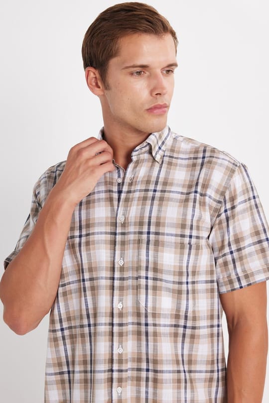 Erkek Regular Fit Klasik Kesim Oversize %100 Pamuk Keten Doku Cepli Kareli Kısa Kollu Düğmeli Yaka Gömlek
