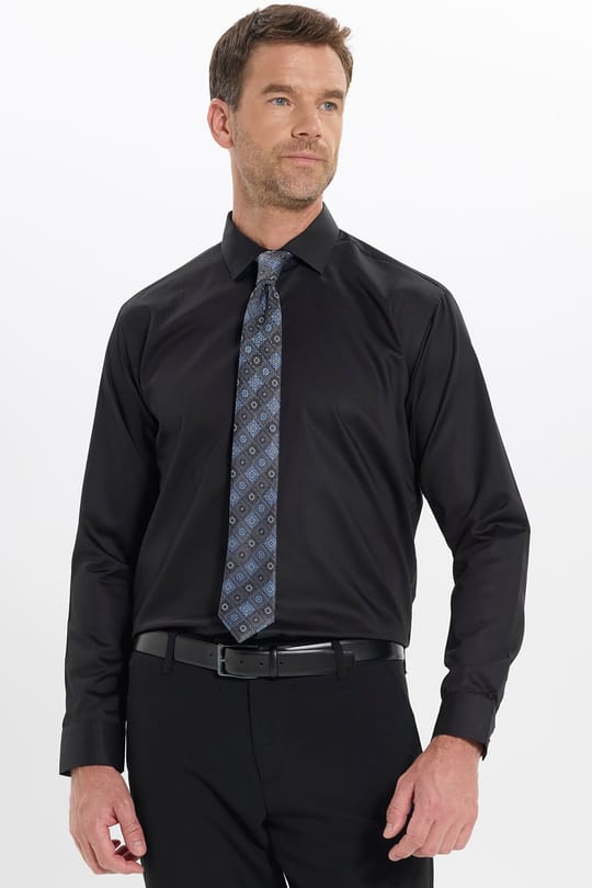 Erkek Regular Fit Rahat Kesim Siyah Non-Iron Pamuklu  Gömlek