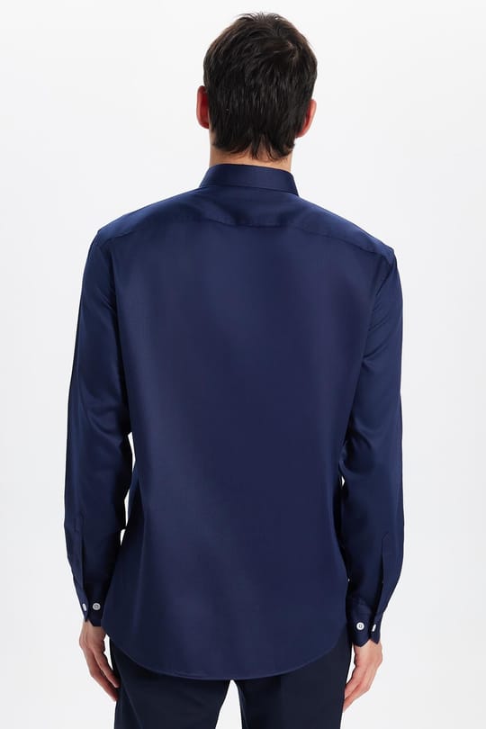 Erkek Regular Fit Klasik Kesim Lacivert Non-Iron Pamuklu Ütü Gerektirmez Gömlek
