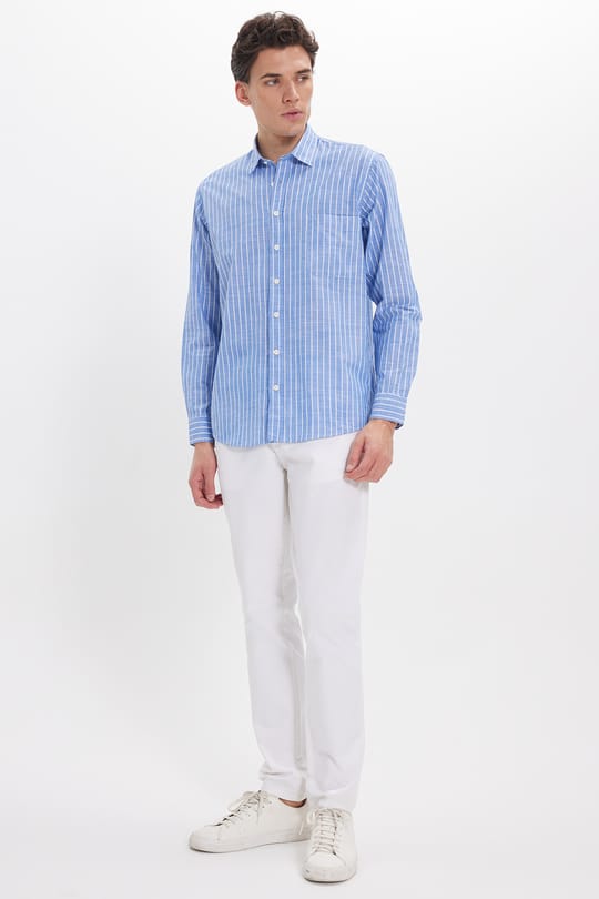 Erkek Regular Fit Klasik Kesim Oversize Uzun Kollu %100 Pamuk Keten Doku Tek Cepli Mavi Çizgili Gömlek