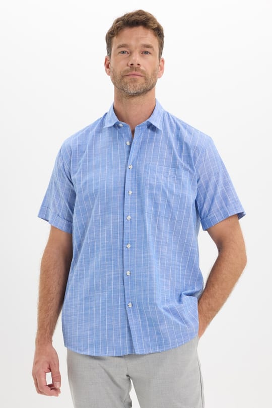 Erkek Regular Fit Klasik Kesim Oversize %100 Pamuk Keten Doku Tek Cepli Çizgili Kısa Kollu Saks Mavi Gömlek