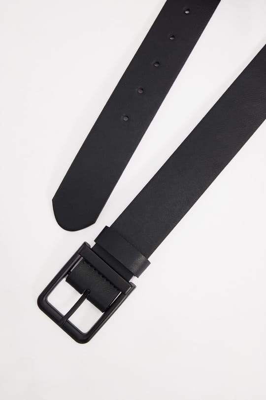 Erkek Mat Siyah Kare Tokalı 4 Cm Kemer