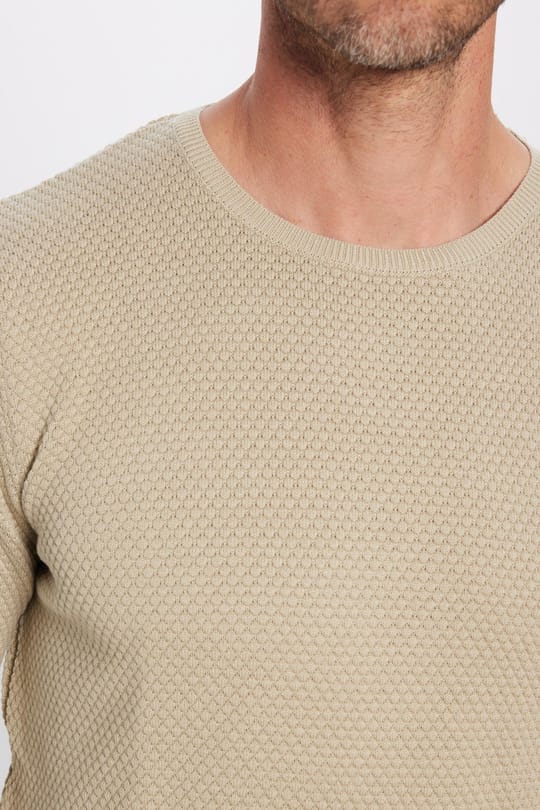 Erkek Standart Fit Normal Kesim Bisiklet Yaka Petek Desenli Taş Triko Kazak