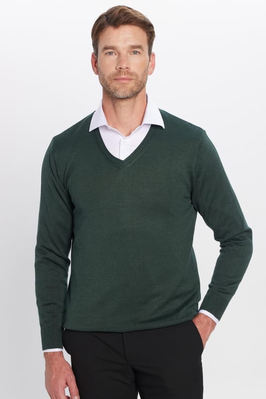 Erkek Slim Fit V Yaka Pamuklu Triko Kazak