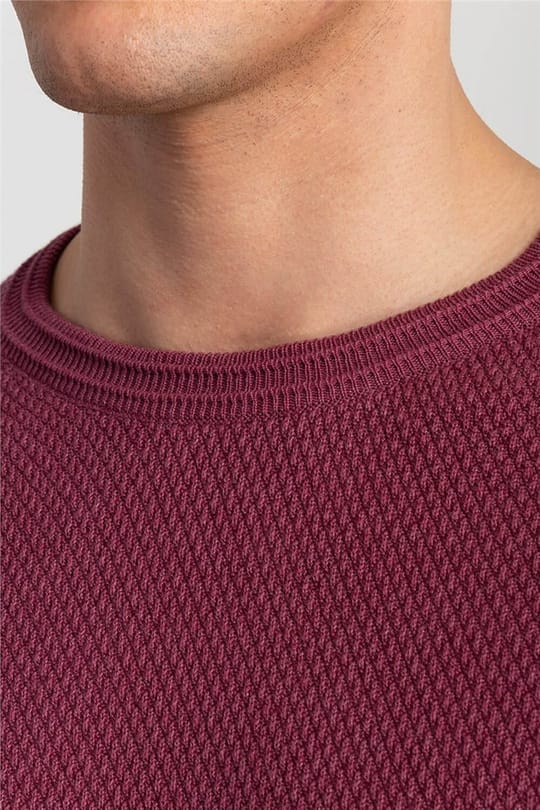 Erkek Slim Fit Bisiklet Yaka Kendinden Desenli Bordo Triko Kazak