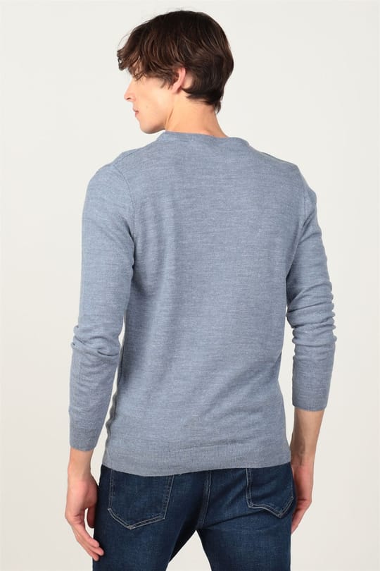 Erkek Slim Fit Bisiklet Yaka Kendinden Desenli İndigo Triko Kazak