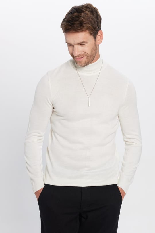 Erkek Slim Fit Dar Kesim Tam Boğazlı Yaka Düz Yün Beyaz Triko Kazak