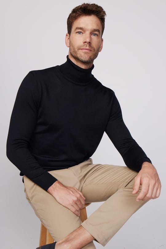 Slim Fit Tam Boğazlı Yaka Düz Yün Erkek Kazak