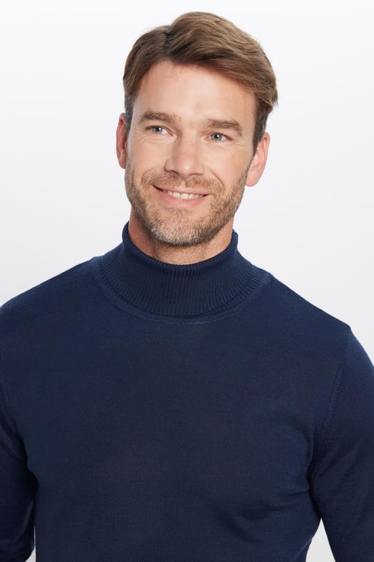 Erkek Slim Fit Tam Boğazlı Yaka Düz Yün Lacivert Triko Kazak