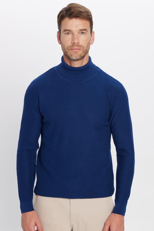 Erkek Slim Fit Balıkçı Yaka Desenli Sax Mavi Triko Kazak