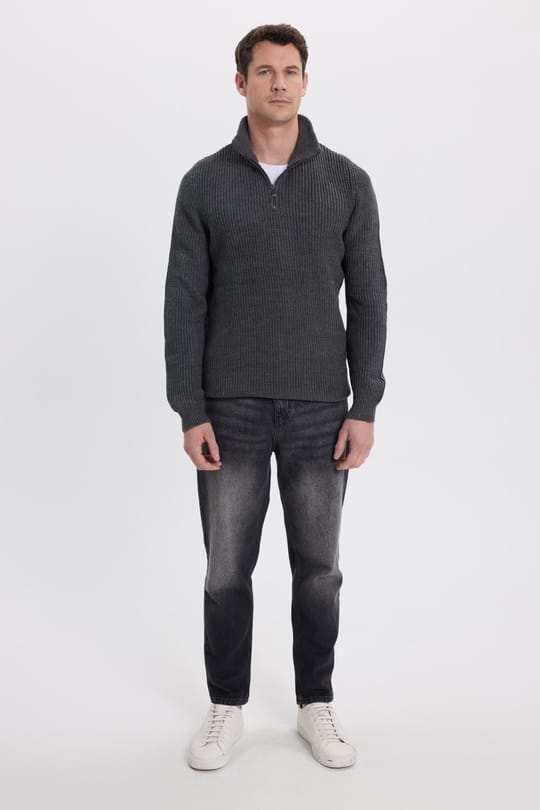 Erkek Slim Fit Dar Kesim Fermuarlı Gri Dik Yaka Triko Kazak
