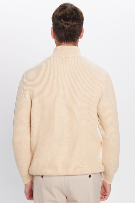 Erkek Slim Fit Dar Kesim Fermuarlı Bej Dik Yaka Triko Kazak