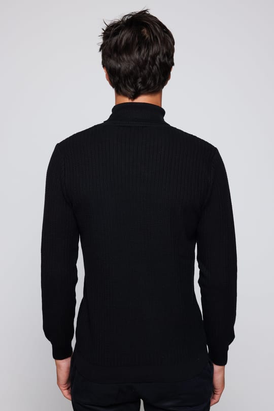 Erkek Slim Fit Tam Boğazlı Tüylenmeye Karşı Dirençli Siyah Kazak