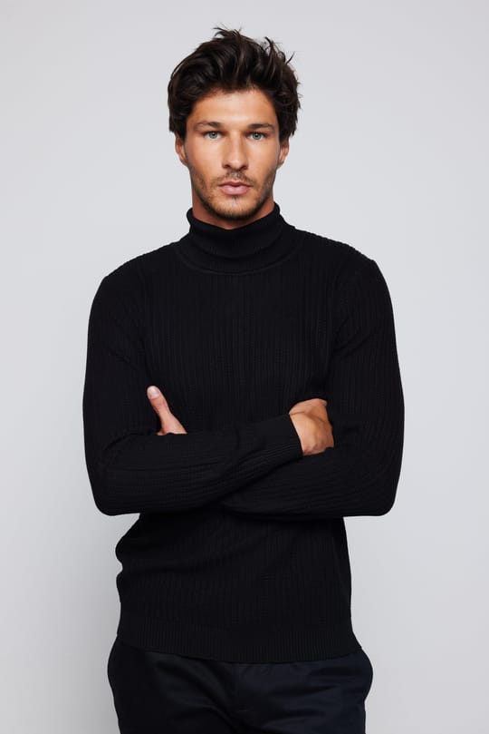 Erkek Slim Fit Tam Boğazlı Tüylenmeye Karşı Dirençli Siyah Kazak