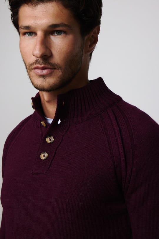Erkek Slim Fit Dar Kesim Dik Yaka Düğmeli Bordo Triko Kazak