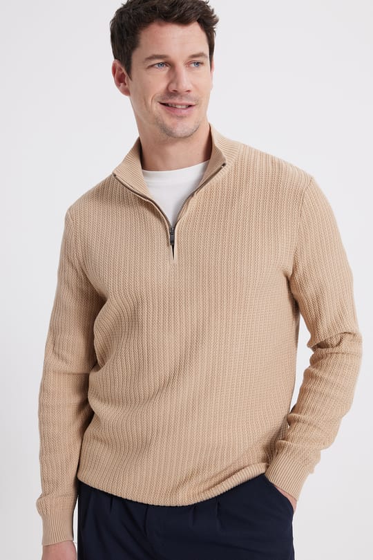 Slim Fit Dar Kesim Dik Yaka Fermuarlı Desenli Bej Erkek Triko Kazak