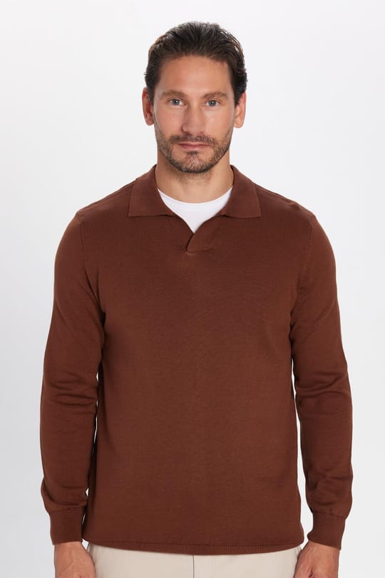 Erkek Standart Fit Normal Kesim Polo V Yaka Kahverengi Triko Kazak