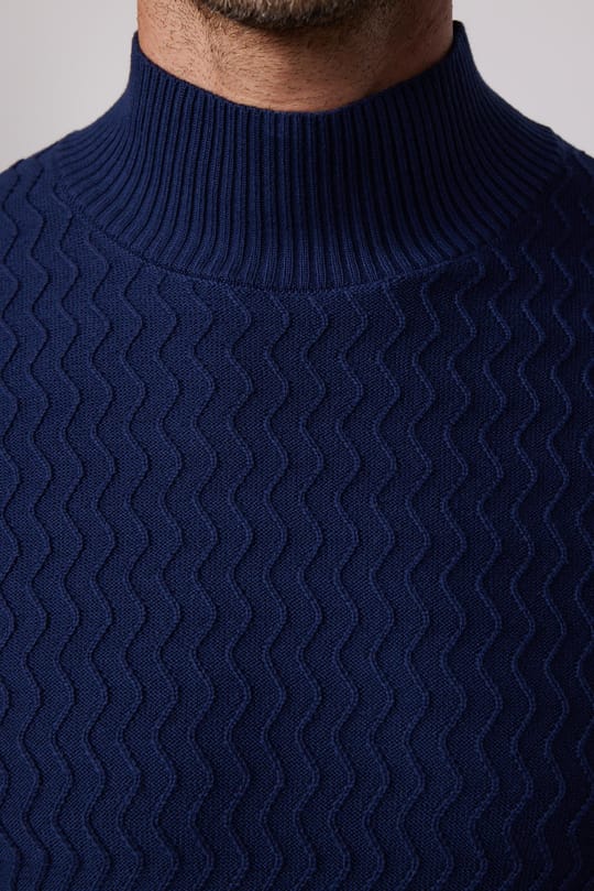 Erkek Slim Fit Dar Kesim Yarım Balıkçı Yaka Desenli Tüylenmeyen Lacivert Triko Kazak