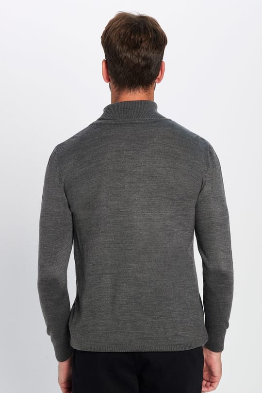 Erkek Slim Fit Dar Kesim Yumuşak Dokulu Tüylenmeyen Gri Tam Balıkçı Yaka Triko Kazak